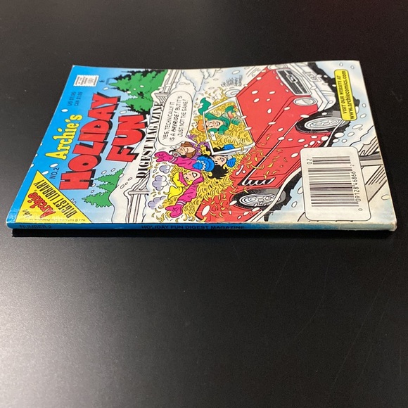 Archie Comics | Archie’s Holiday Fun #2 (1998) - Vintage Comic Digest Magazine - Picture 3 of 5